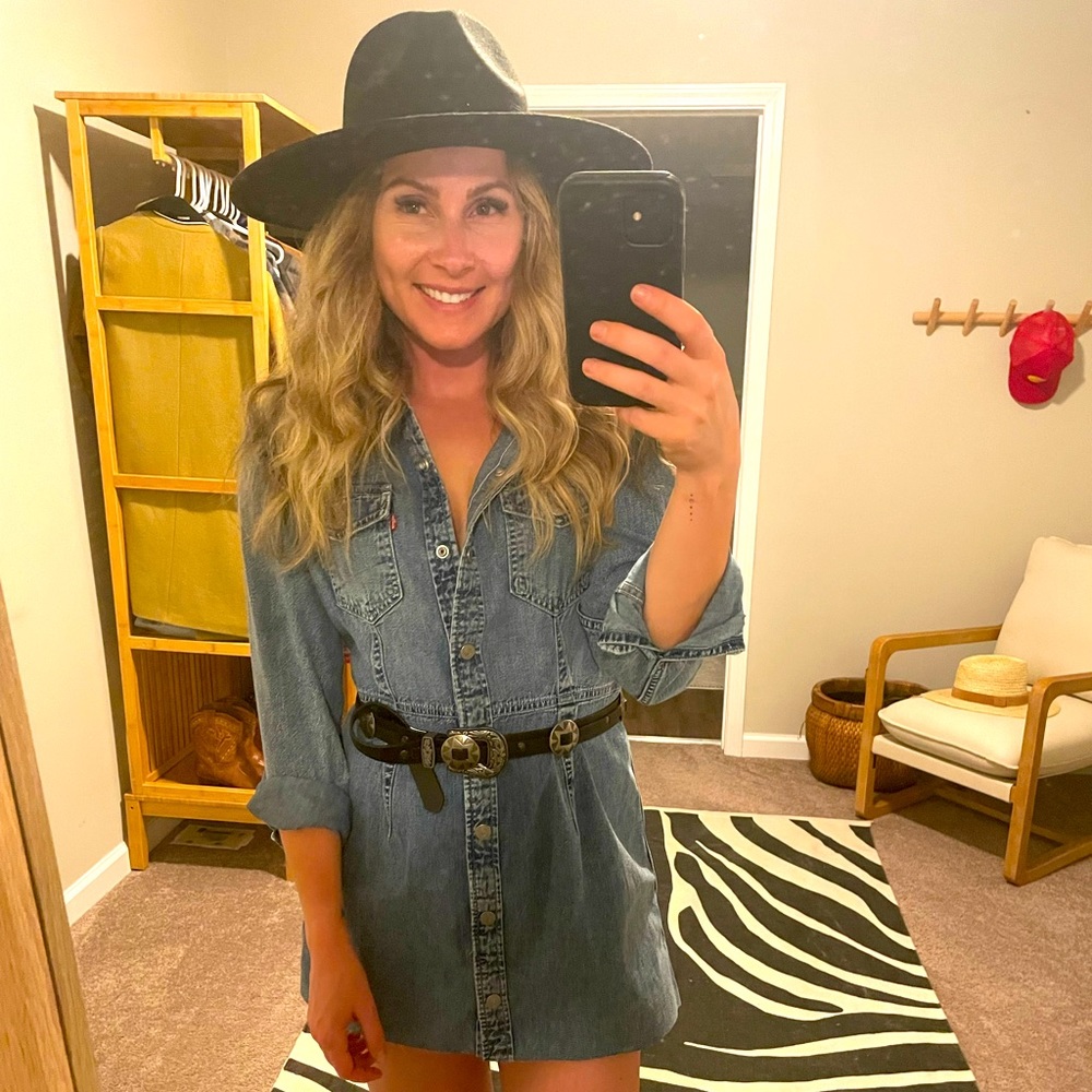 Meet your Posher, Madelyne